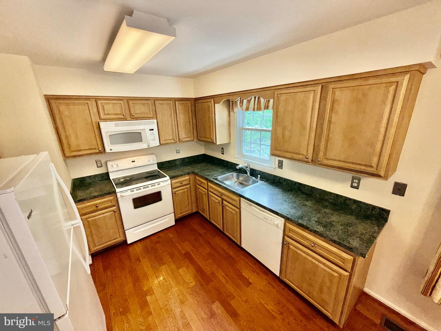 10313 Latney Rd Property Photo 17