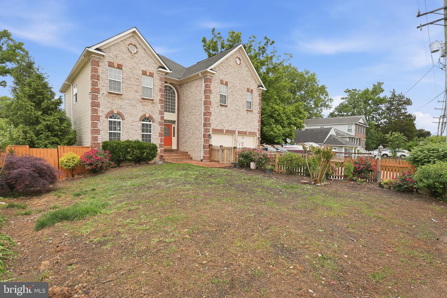 2914 Popkins Ln Property Photo 2