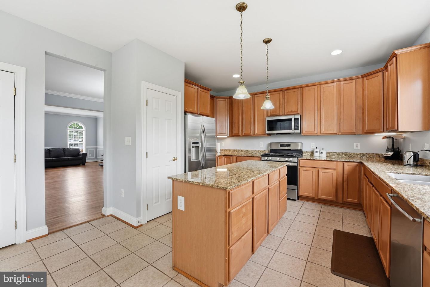 2914 Popkins Ln Property Photo 12