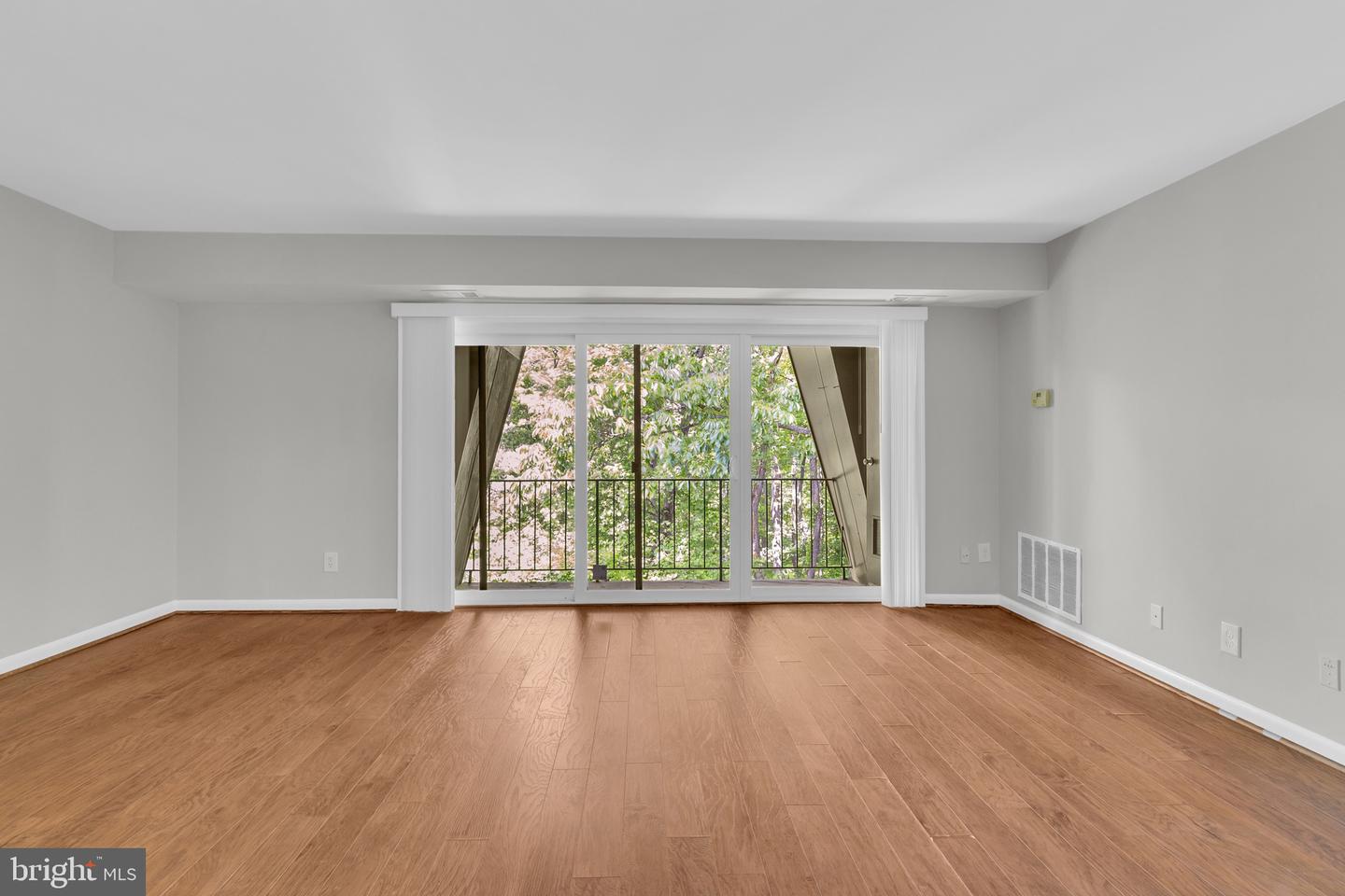 11620 Vantage Hill Rd #22b Property Photo 7