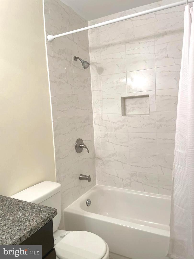 7984 Audubon Ave #203 Property Photo 22