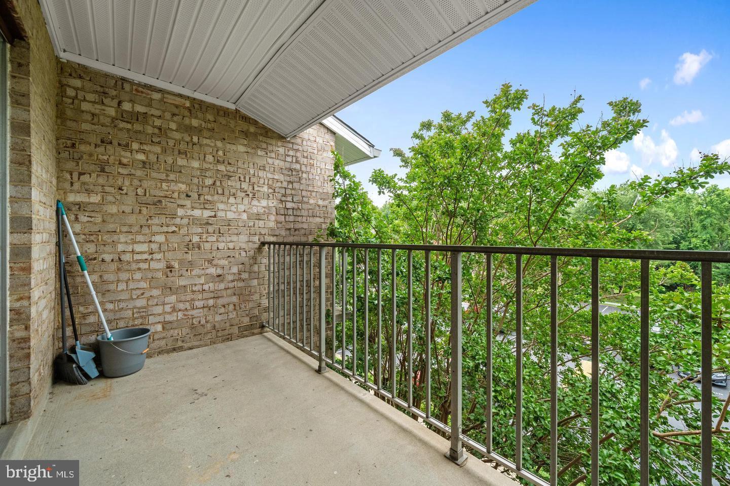 7984 Audubon Ave #203 Property Photo 26