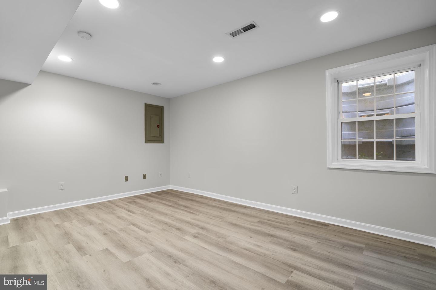 6557 Cypress Point Rd Property Photo 25