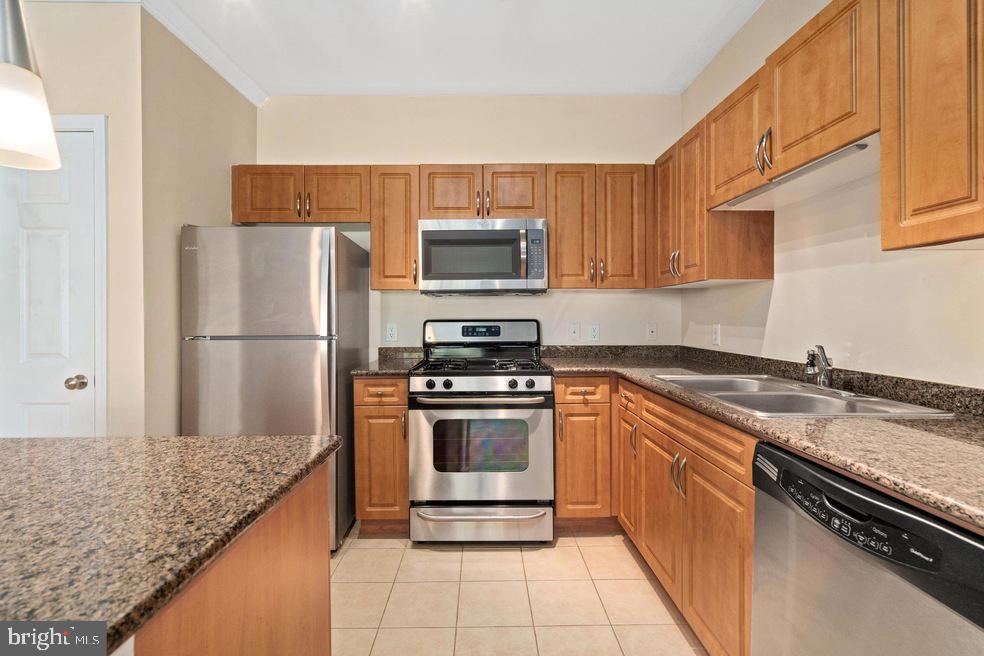 12901 Centre Park Cir #217 Property Photo 1
