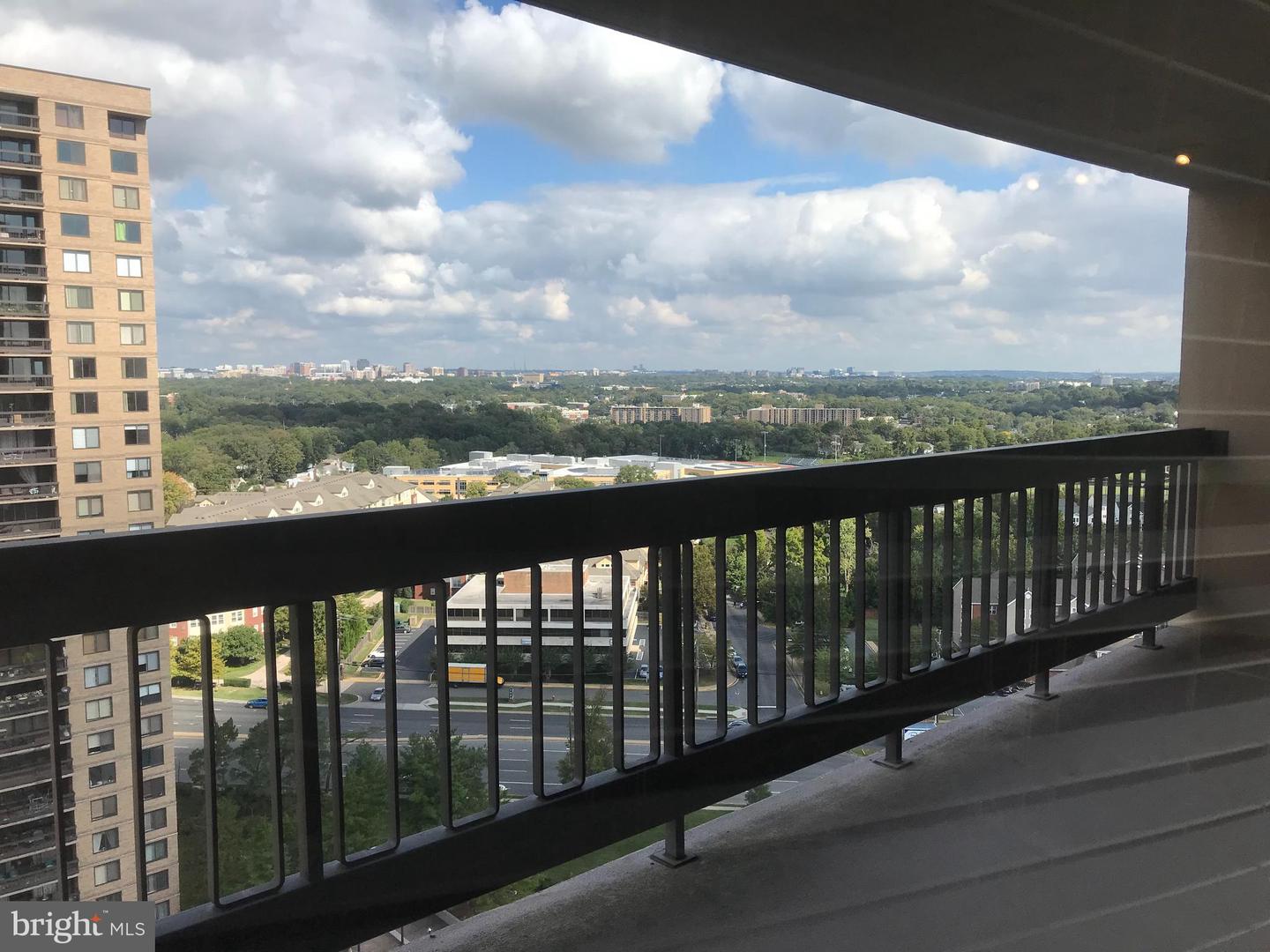 3705 S GEORGE MASON DR #1903S Property Photo 1