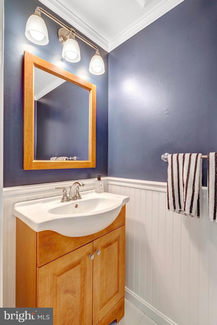 1122 Kensington Rd Property Photo 6