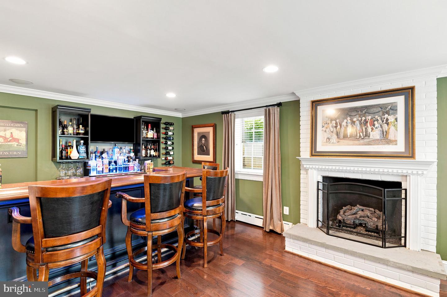 1210 Corbin Ct Property Photo 65