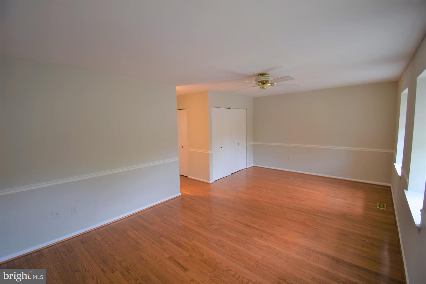 8243 Cedar Landing Ct Property Photo 19