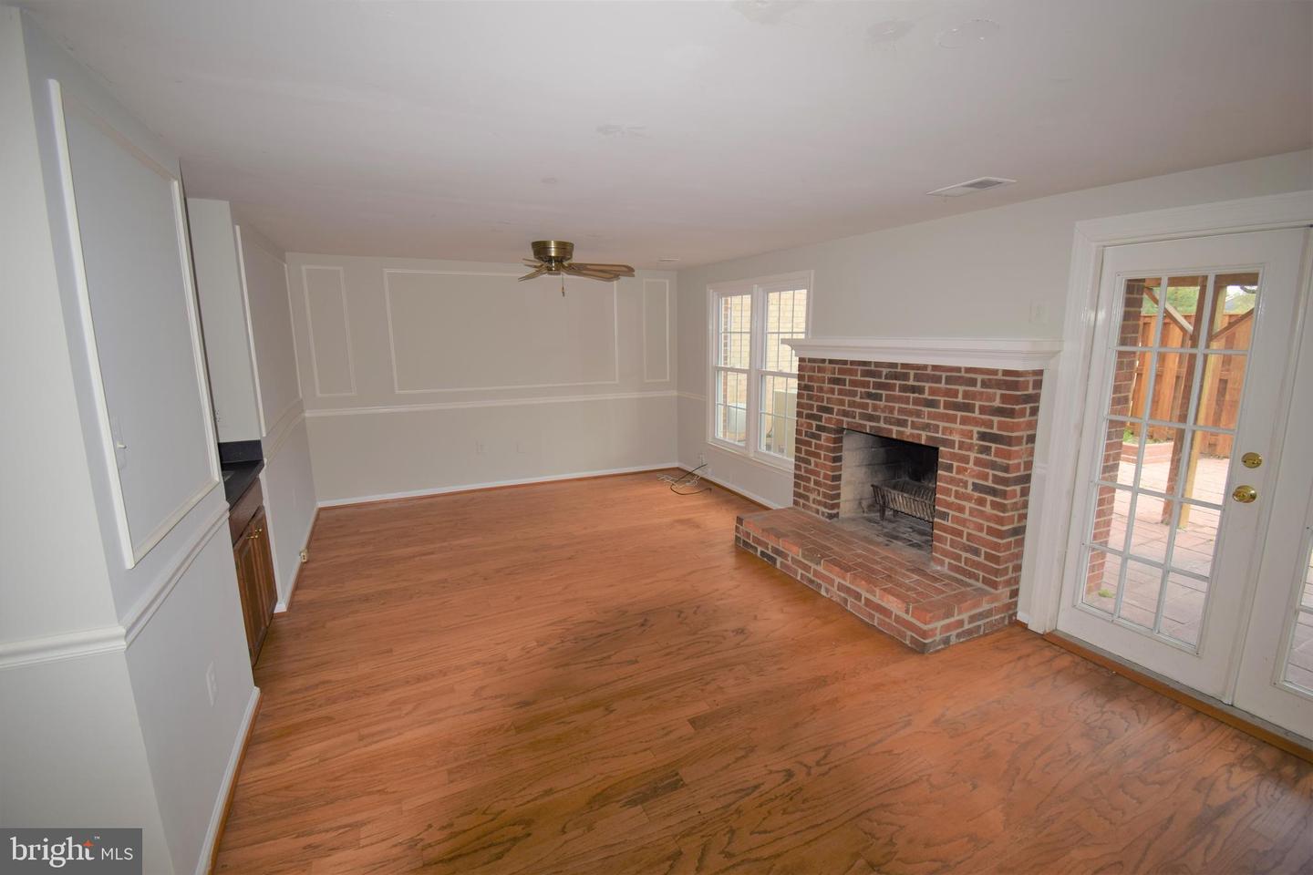 8243 Cedar Landing Ct Property Photo 34