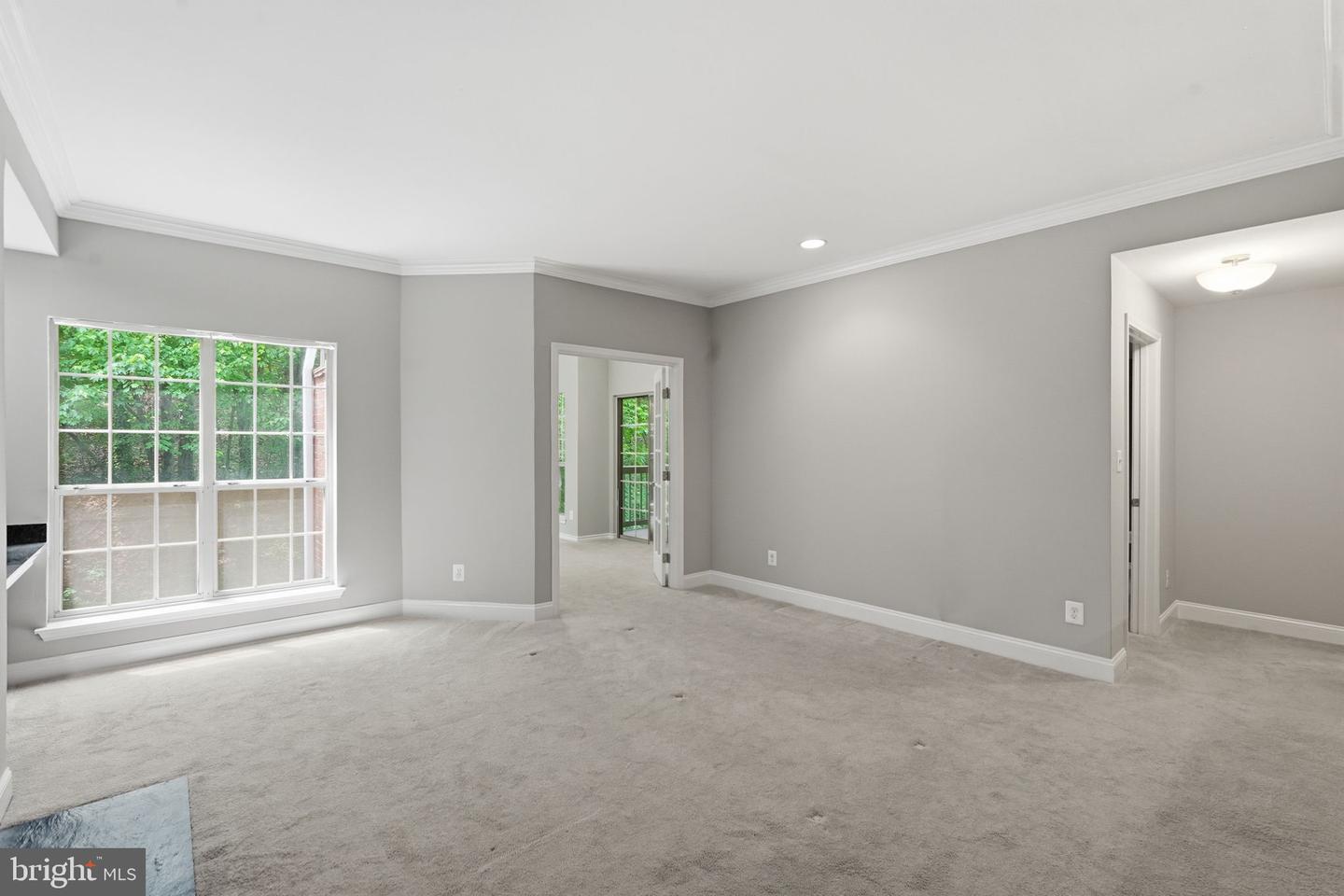 12155 Penderview Ter #823 Property Photo 12