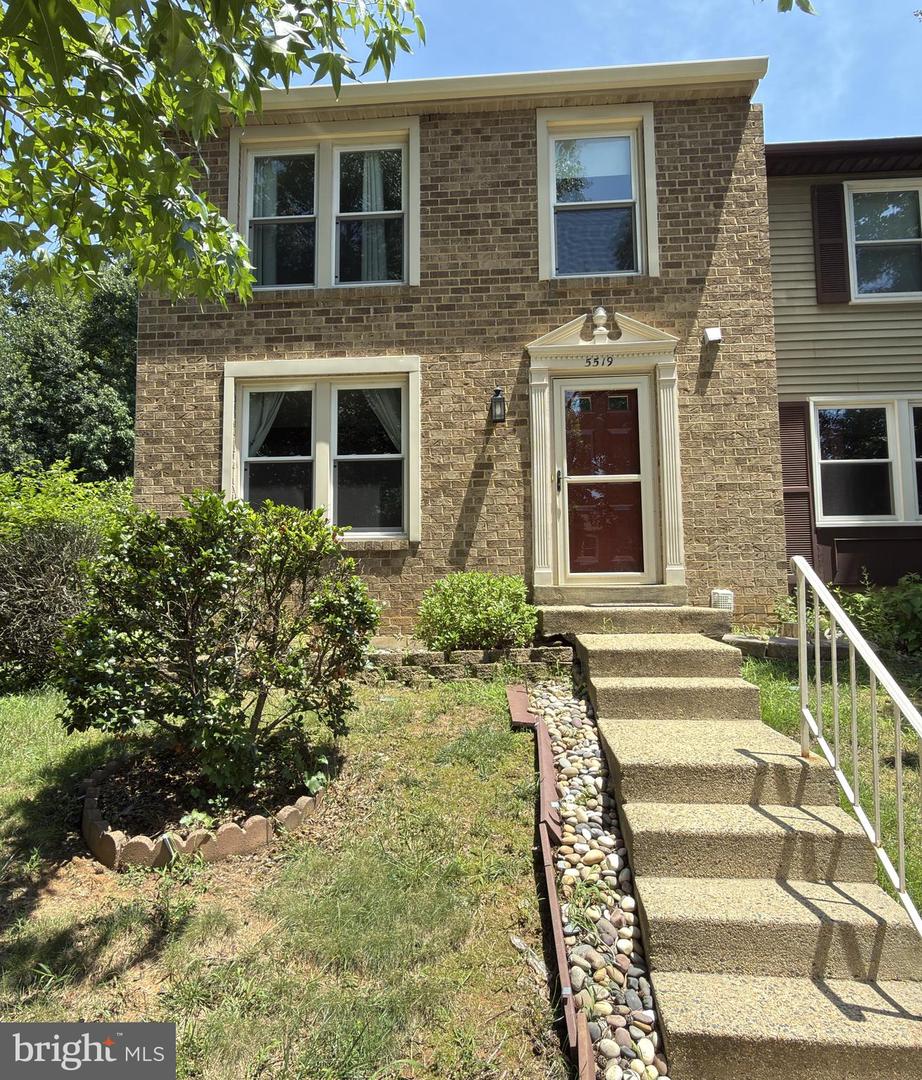 5519 Inverness Woods Ct Property Photo 2