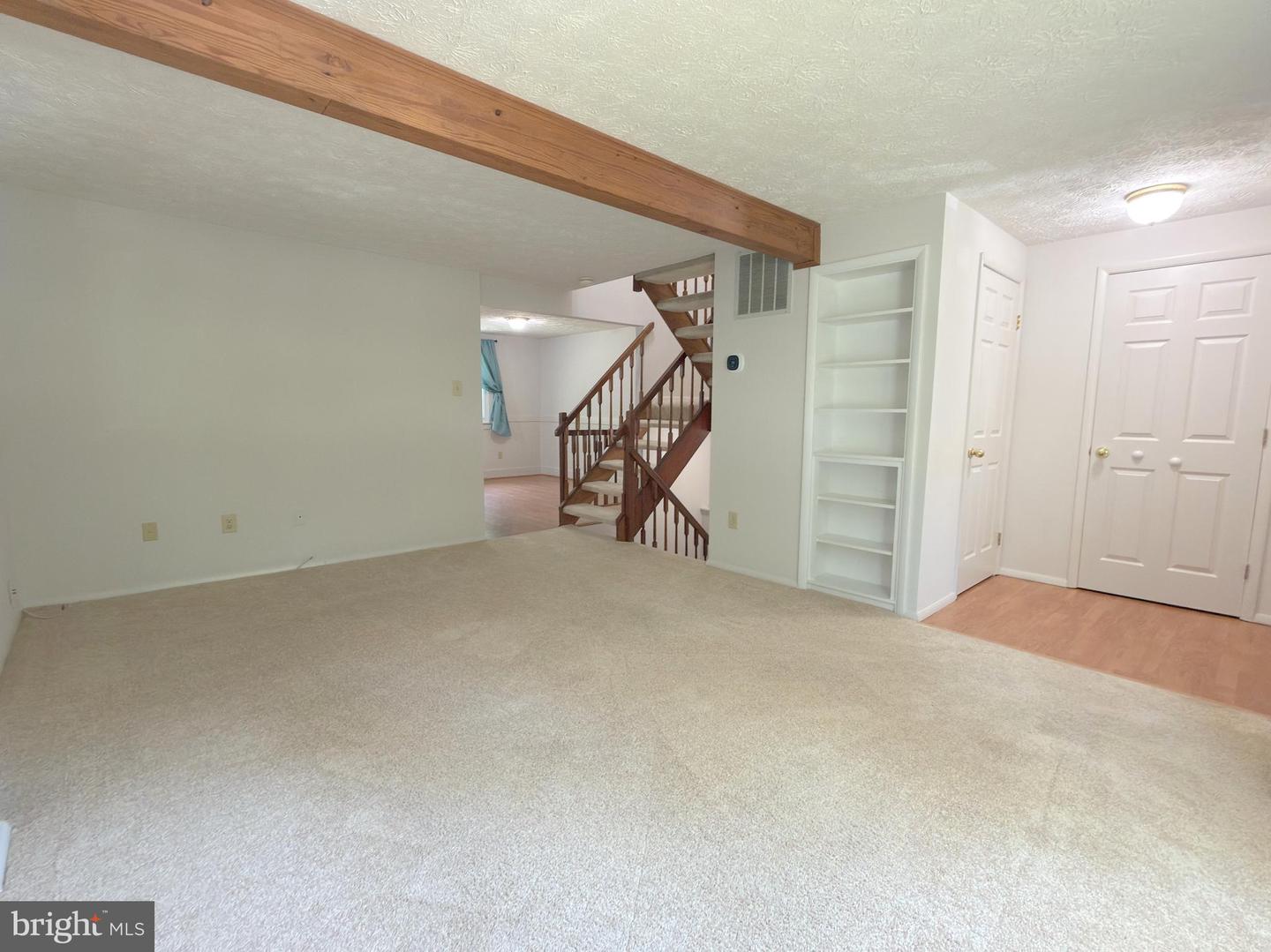 5519 Inverness Woods Ct Property Photo 5