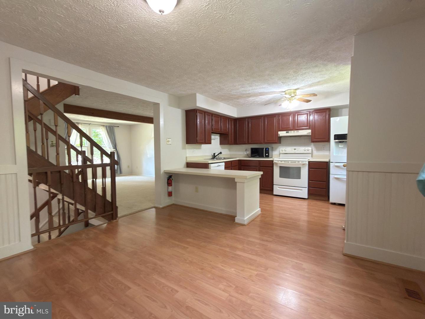5519 Inverness Woods Ct Property Photo 10