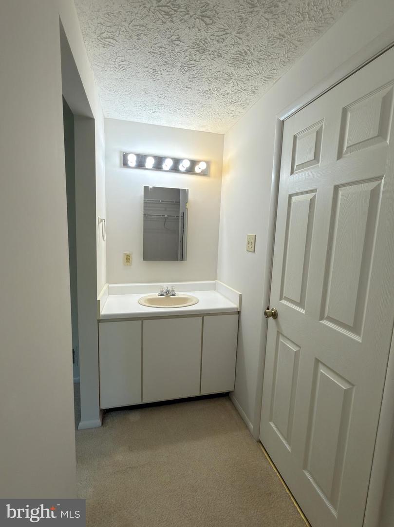 5519 Inverness Woods Ct Property Photo 18