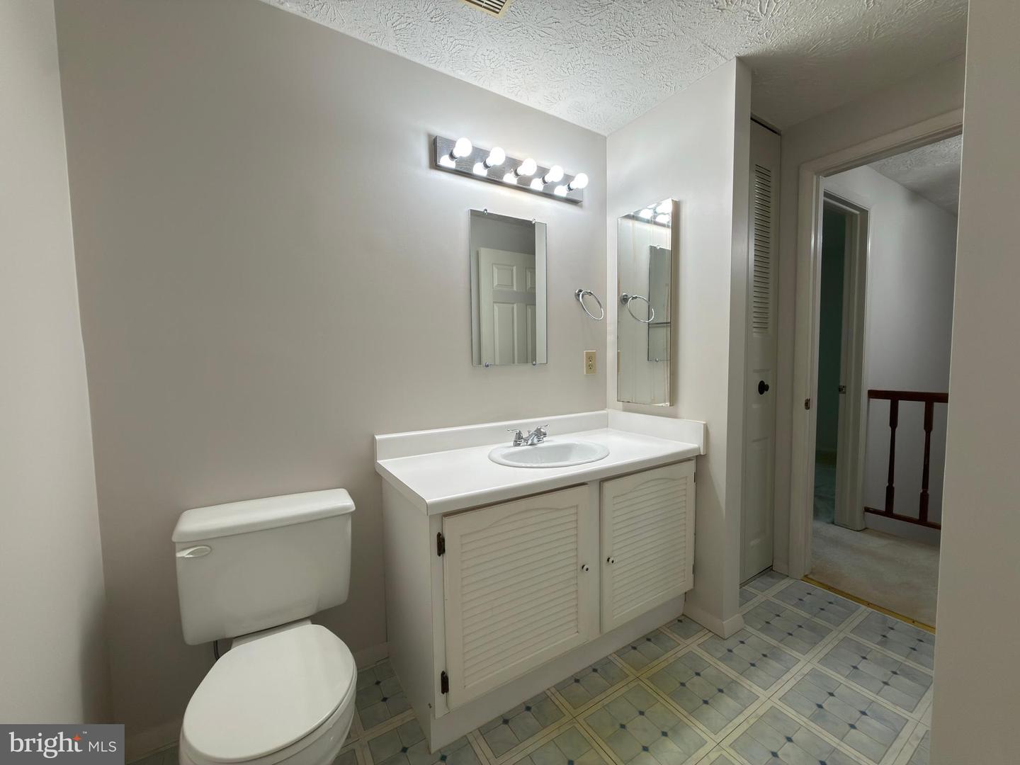 5519 Inverness Woods Ct Property Photo 24