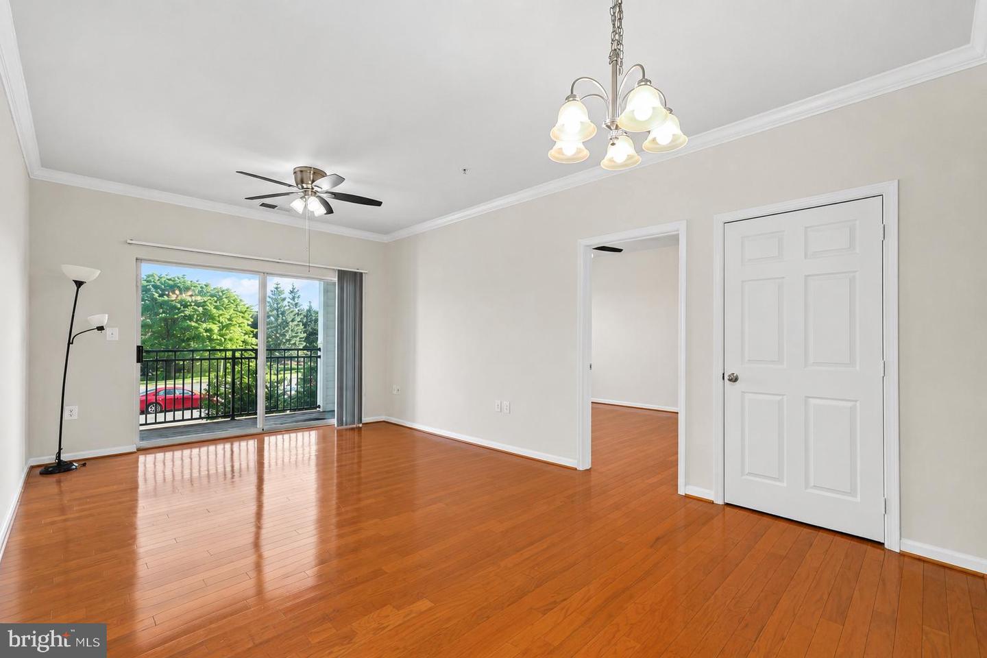 12905 Centre Park Cir #212 Property Photo 1