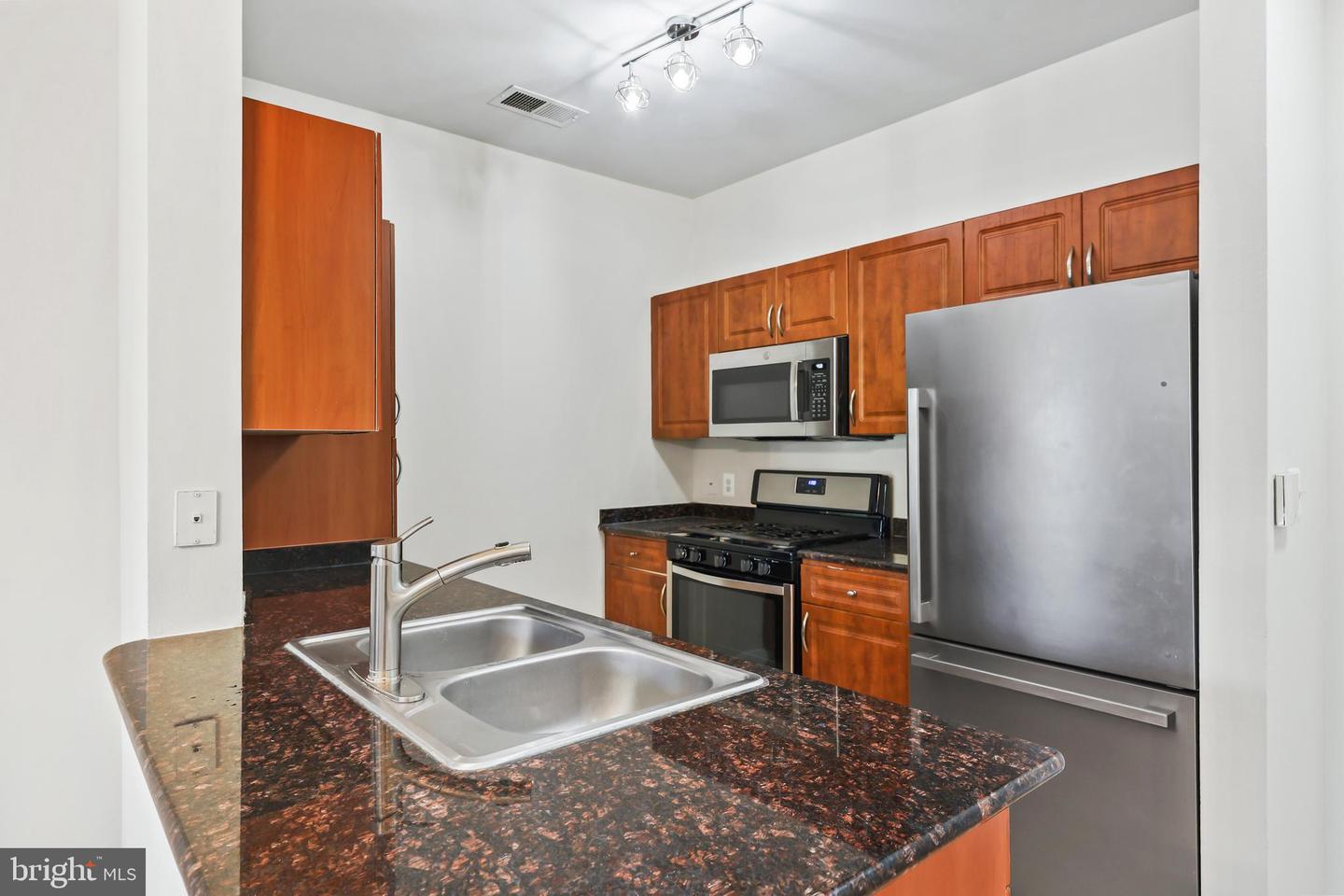 12905 Centre Park Cir #212 Property Photo 25