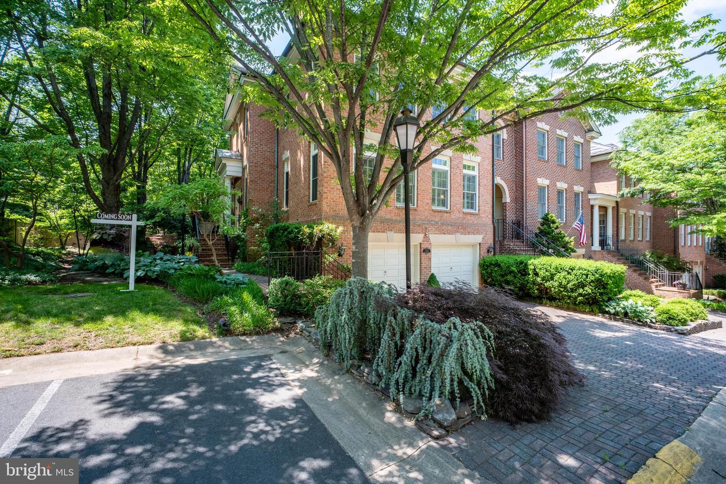 2026 Mayfair Mclean Ct Property Photo 7