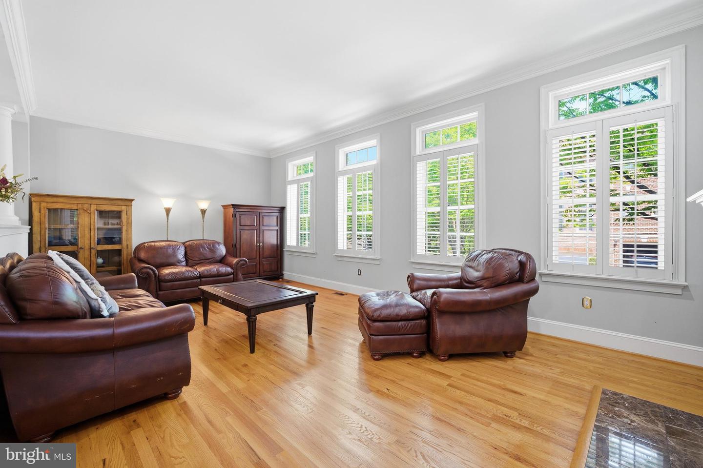 2026 Mayfair Mclean Ct Property Photo 18
