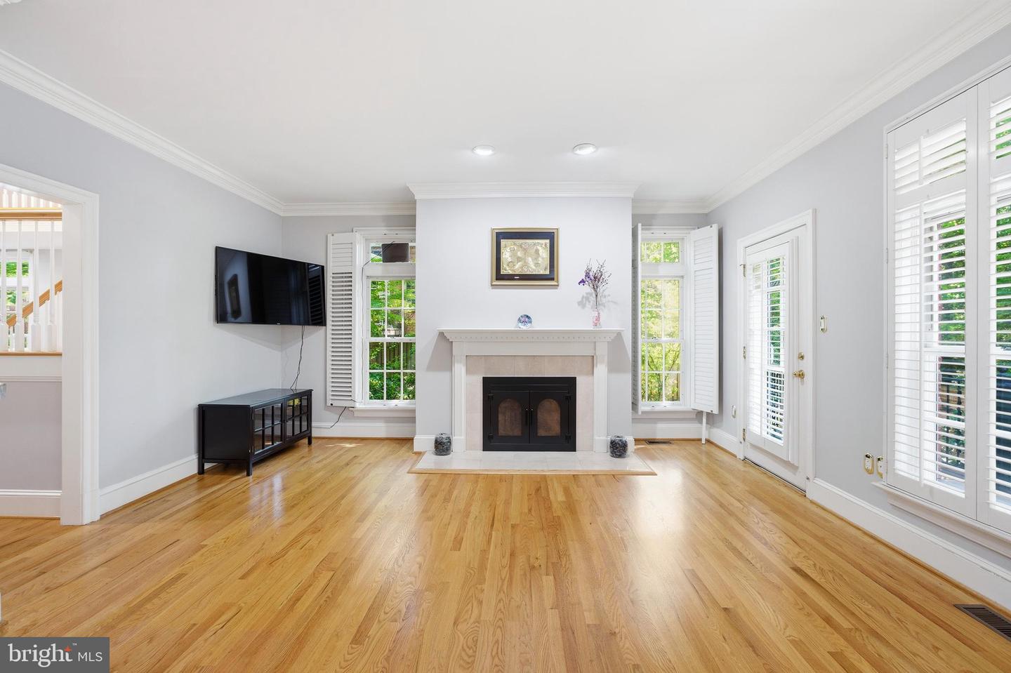 2026 Mayfair Mclean Ct Property Photo 27