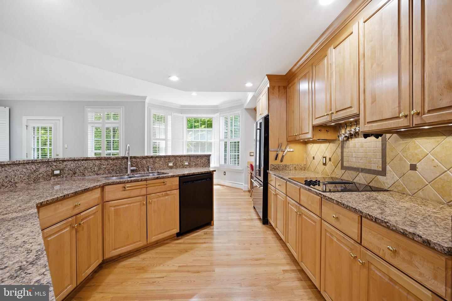 2026 Mayfair Mclean Ct Property Photo 29