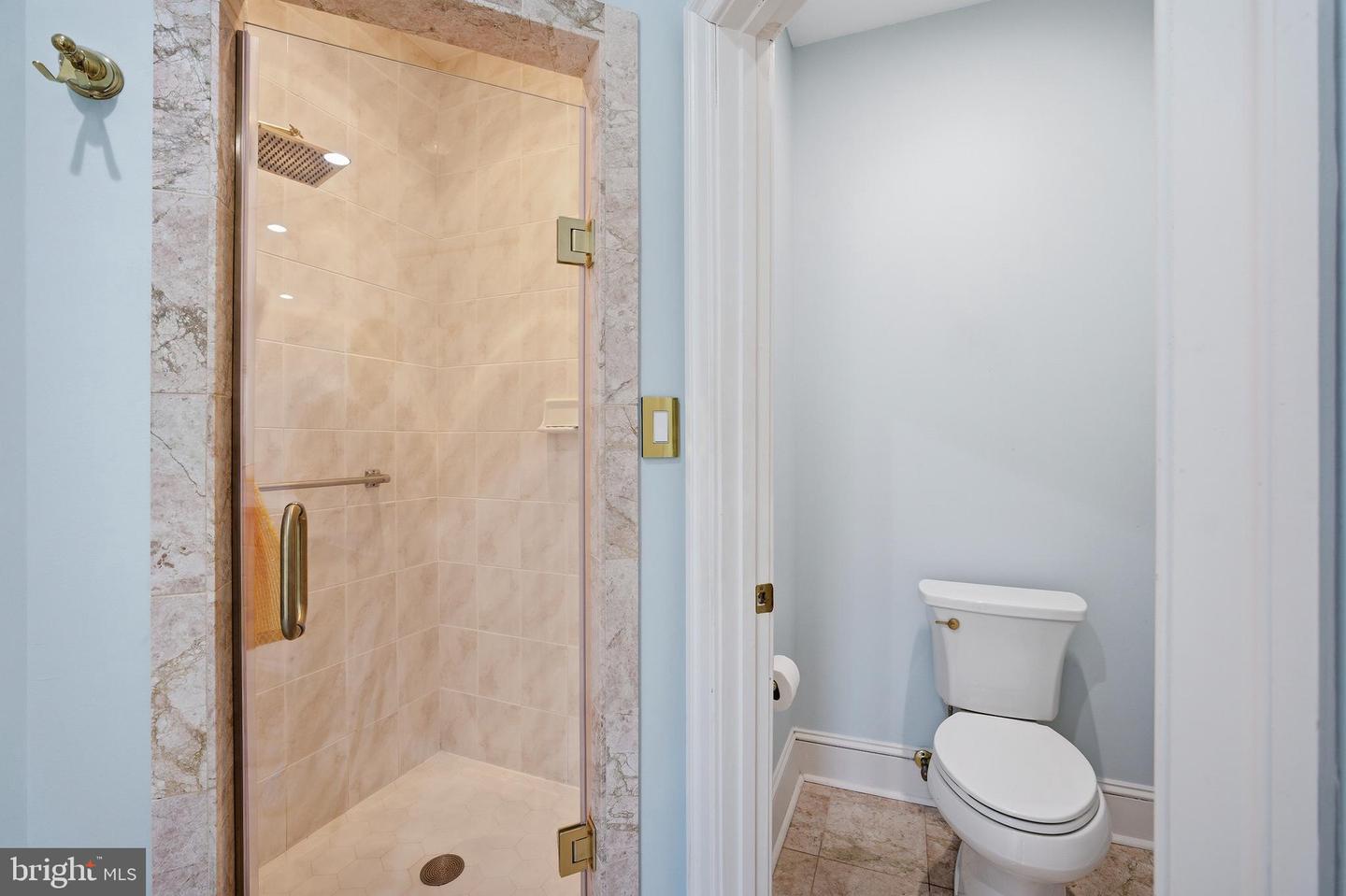 2026 Mayfair Mclean Ct Property Photo 37