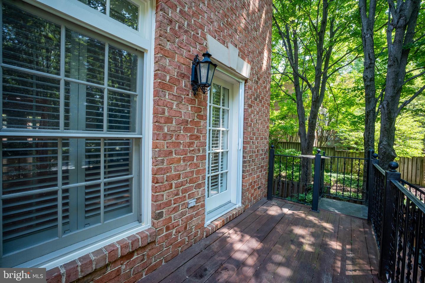 2026 Mayfair Mclean Ct Property Photo 56