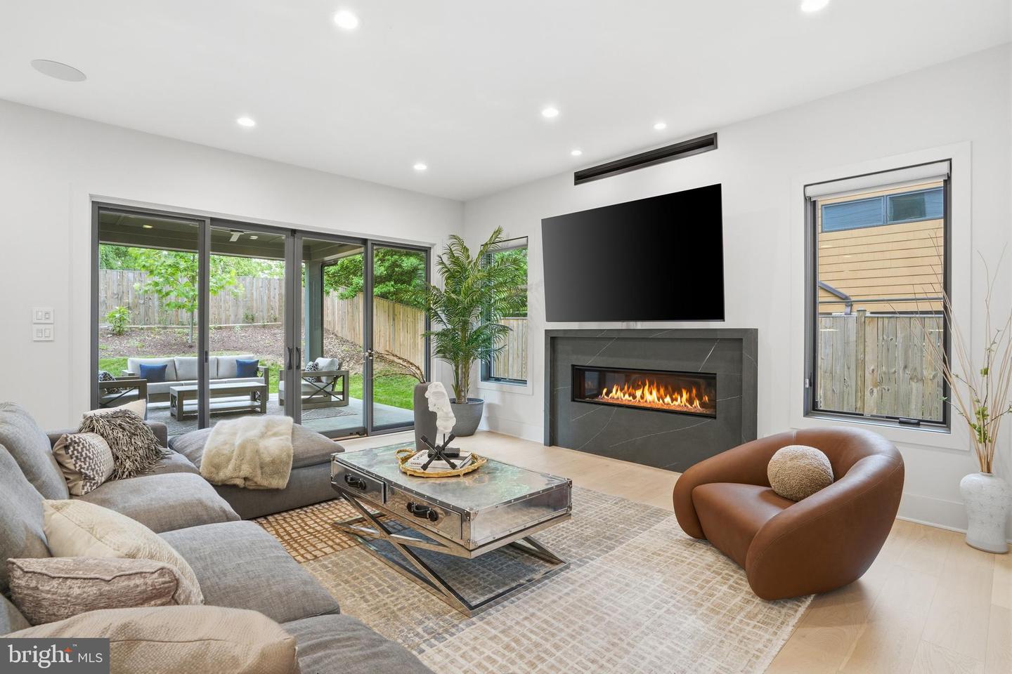 1608 Wrightson Dr Property Photo 18