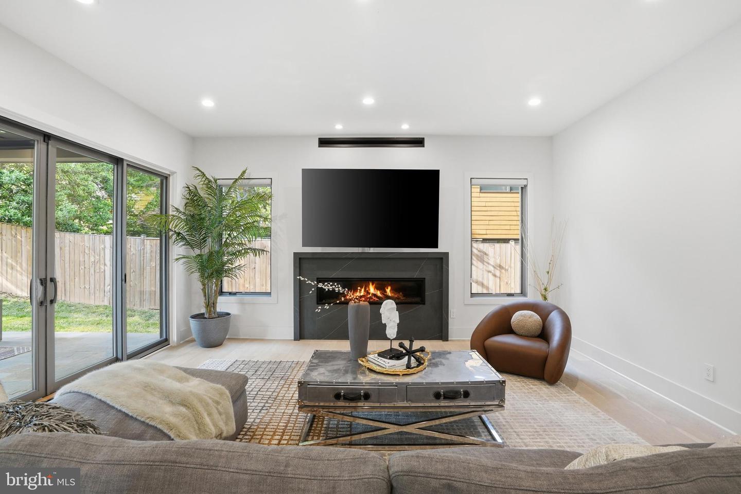 1608 Wrightson Dr Property Photo 19