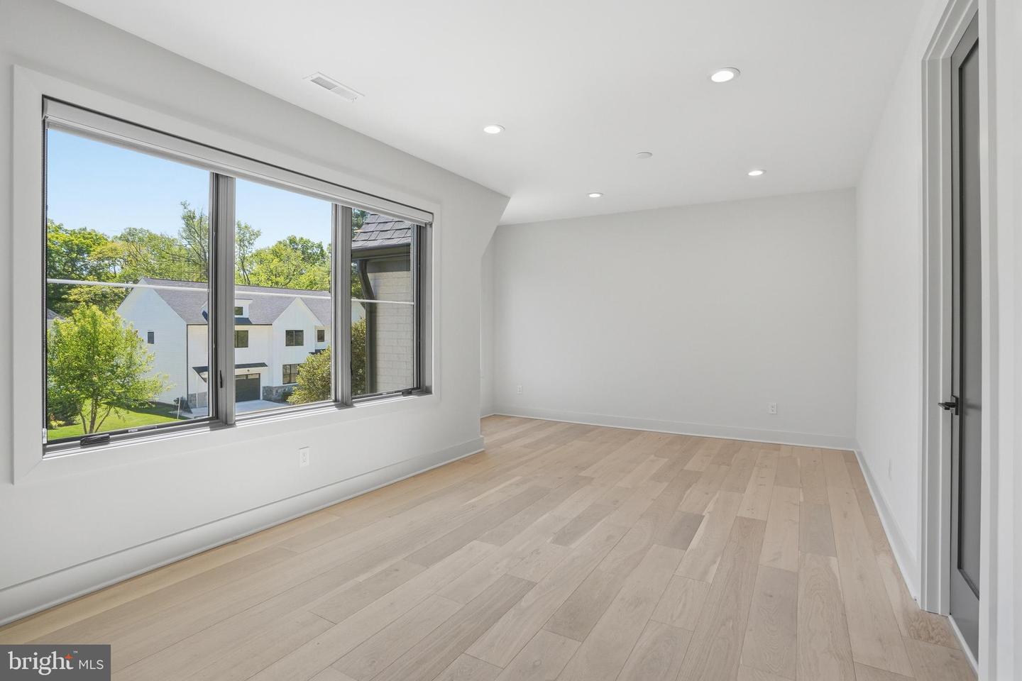 1608 Wrightson Dr Property Photo 49