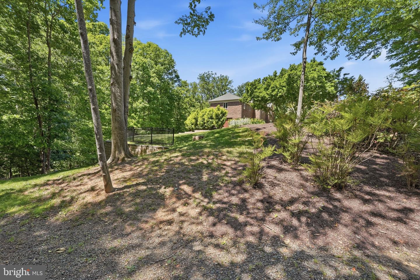 VAFX2312436 Property Photo 18