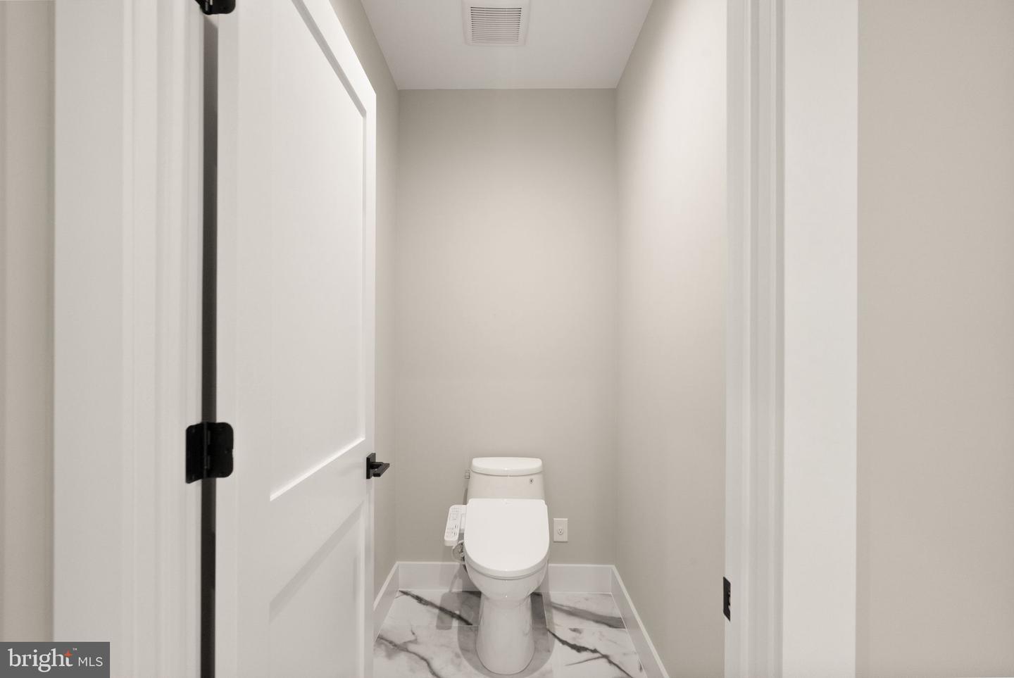 6329 Halsey Rd Property Photo 52