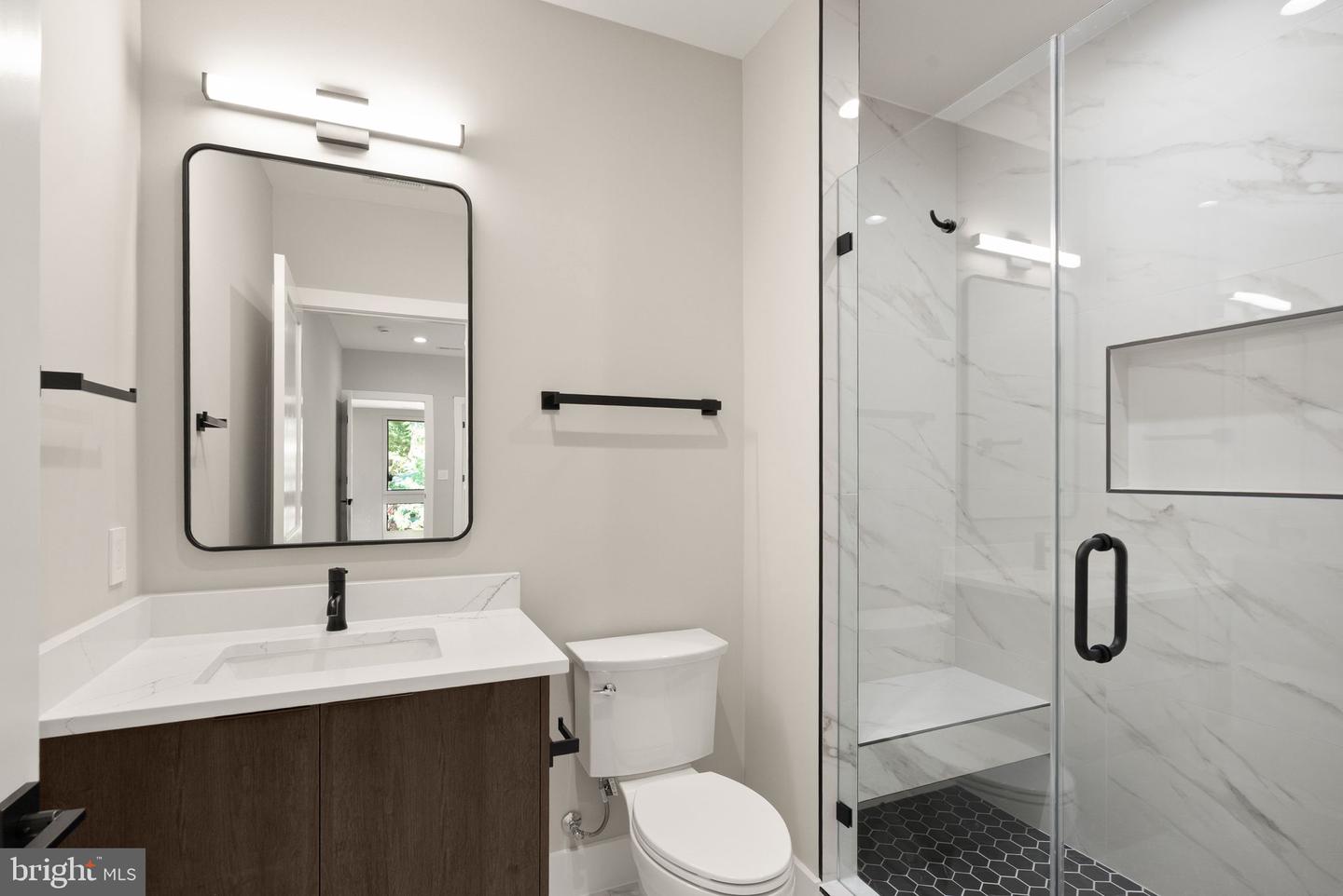 6329 Halsey Rd Property Photo 62