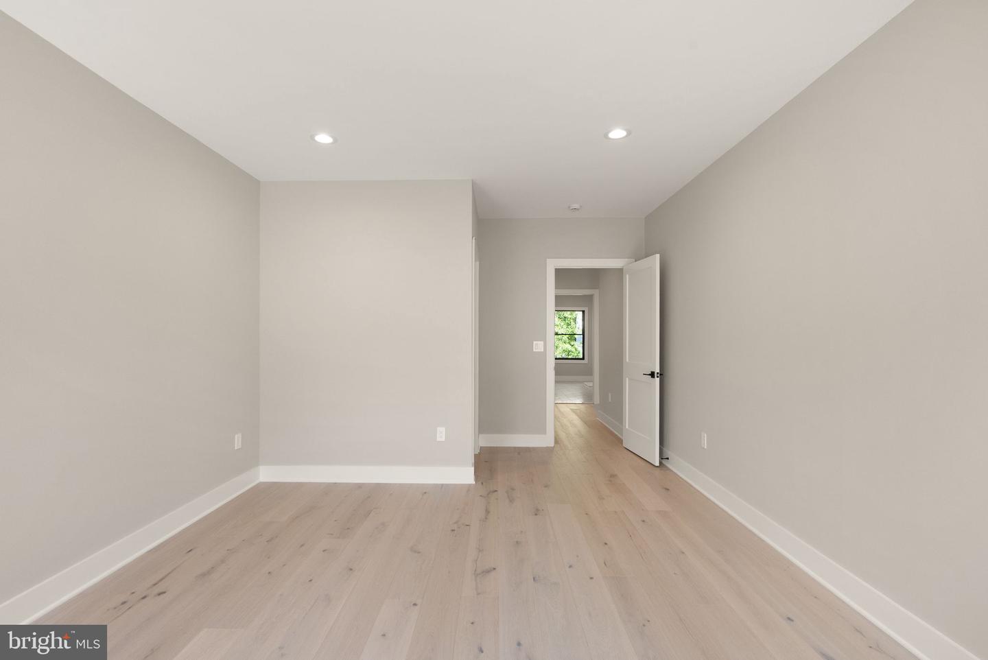 6329 Halsey Rd Property Photo 65