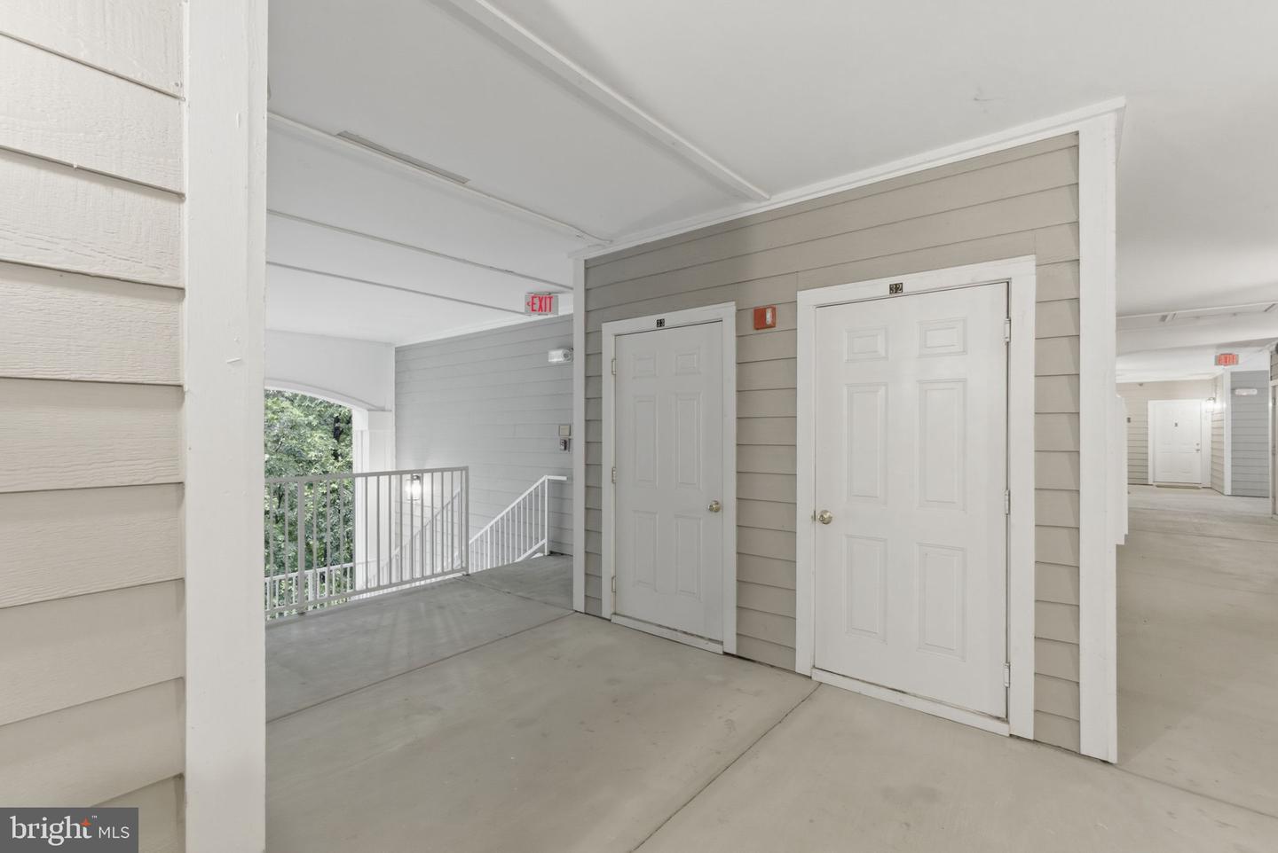 1700 Lake Shore Crest Dr #33 Property Photo 26