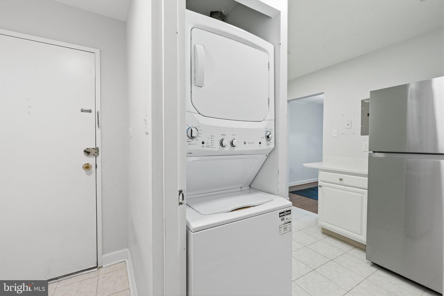 1558 Northgate Sq #32b Property Photo 7