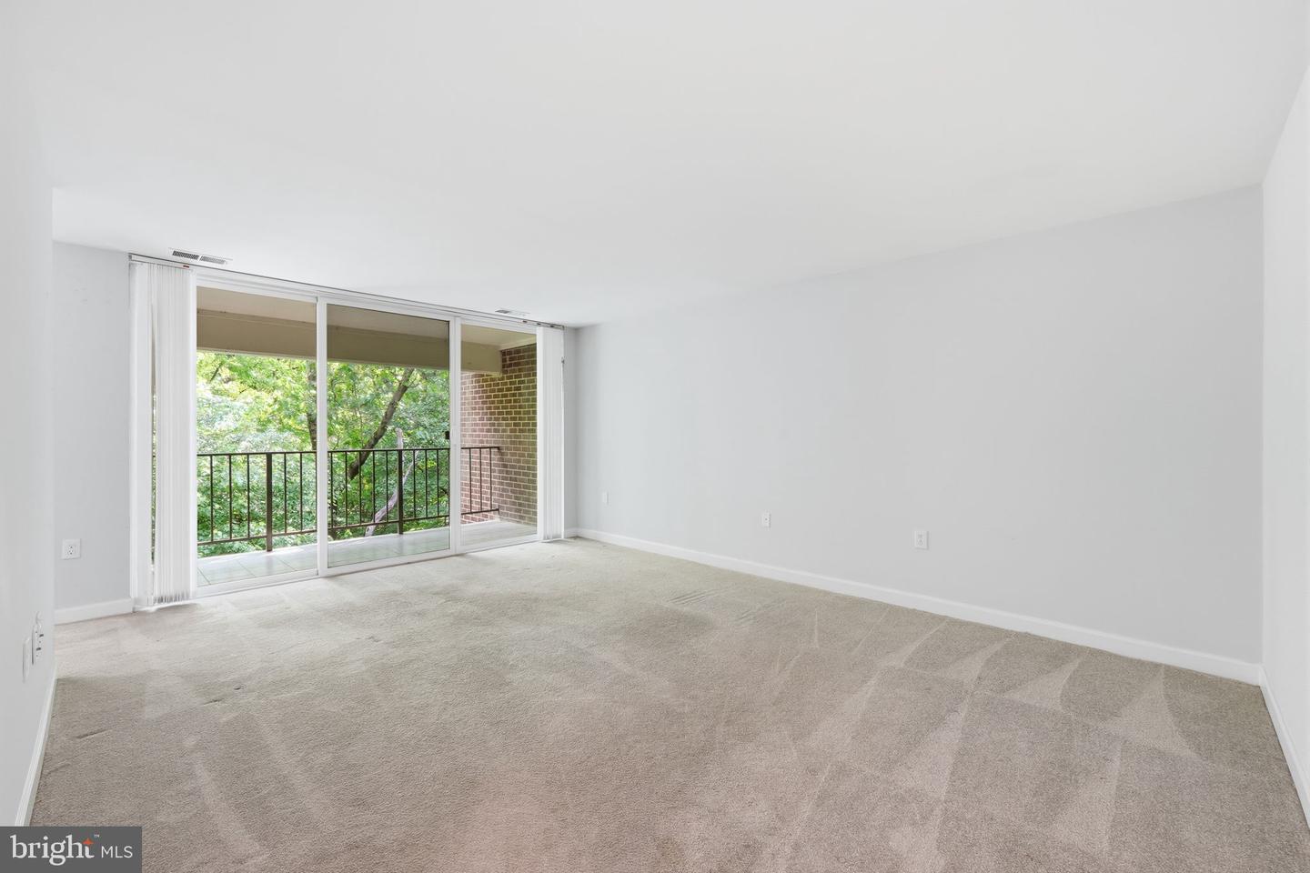 1558 Northgate Sq #32b Property Photo 13