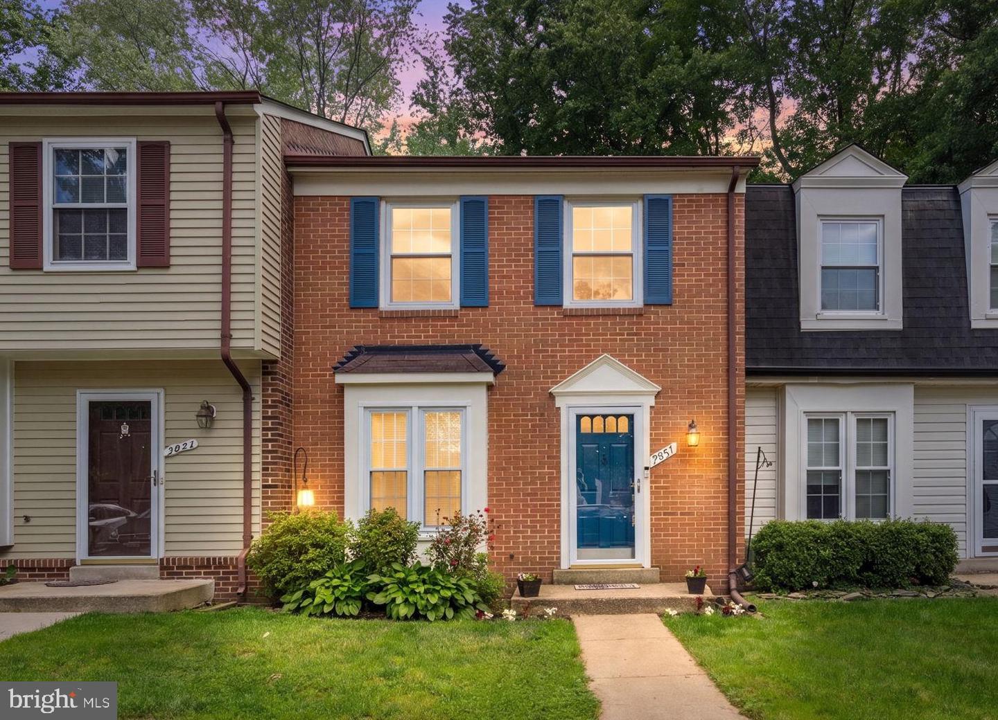7932 Pebble Brook Ct Property Photo 2
