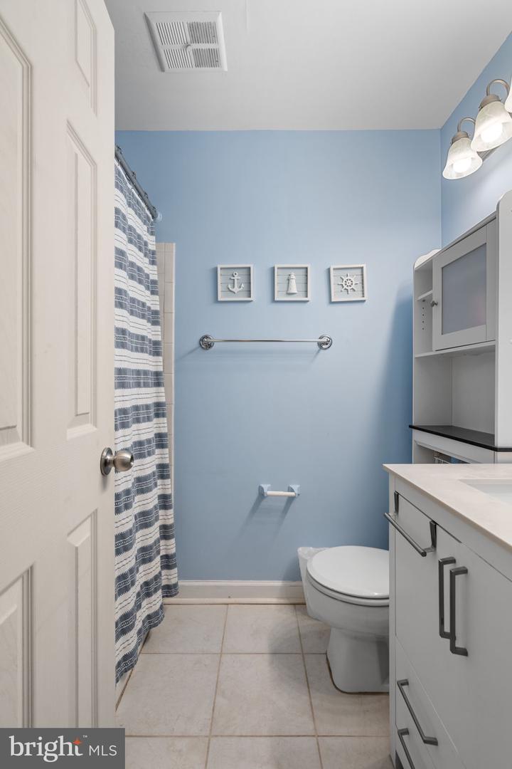 7932 Pebble Brook Ct Property Photo 21
