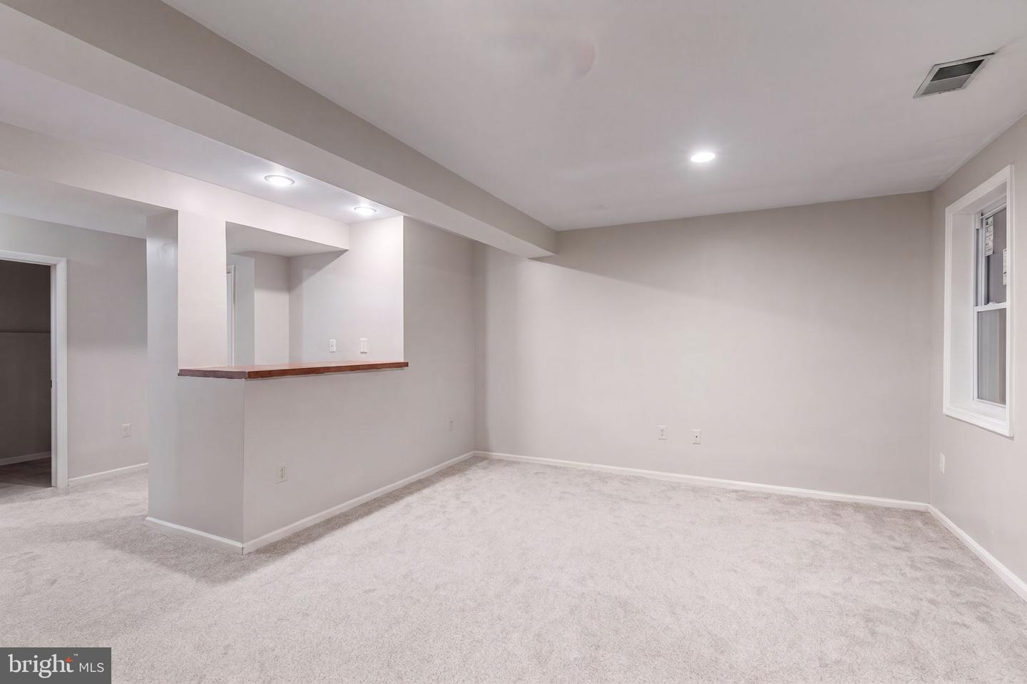 7932 Pebble Brook Ct Property Photo 24