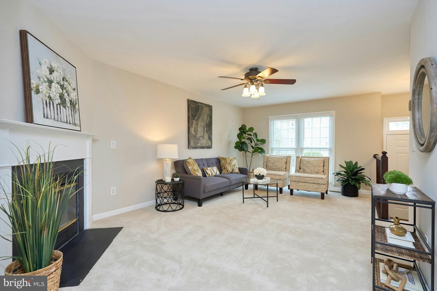 1453 Bluemont Ct Property Photo 5