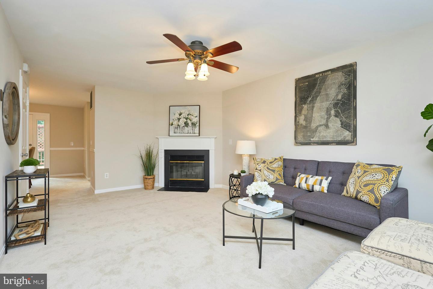 1453 Bluemont Ct Property Photo 6