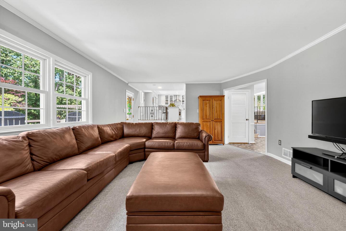 3914 Rive Dr Property Photo 24