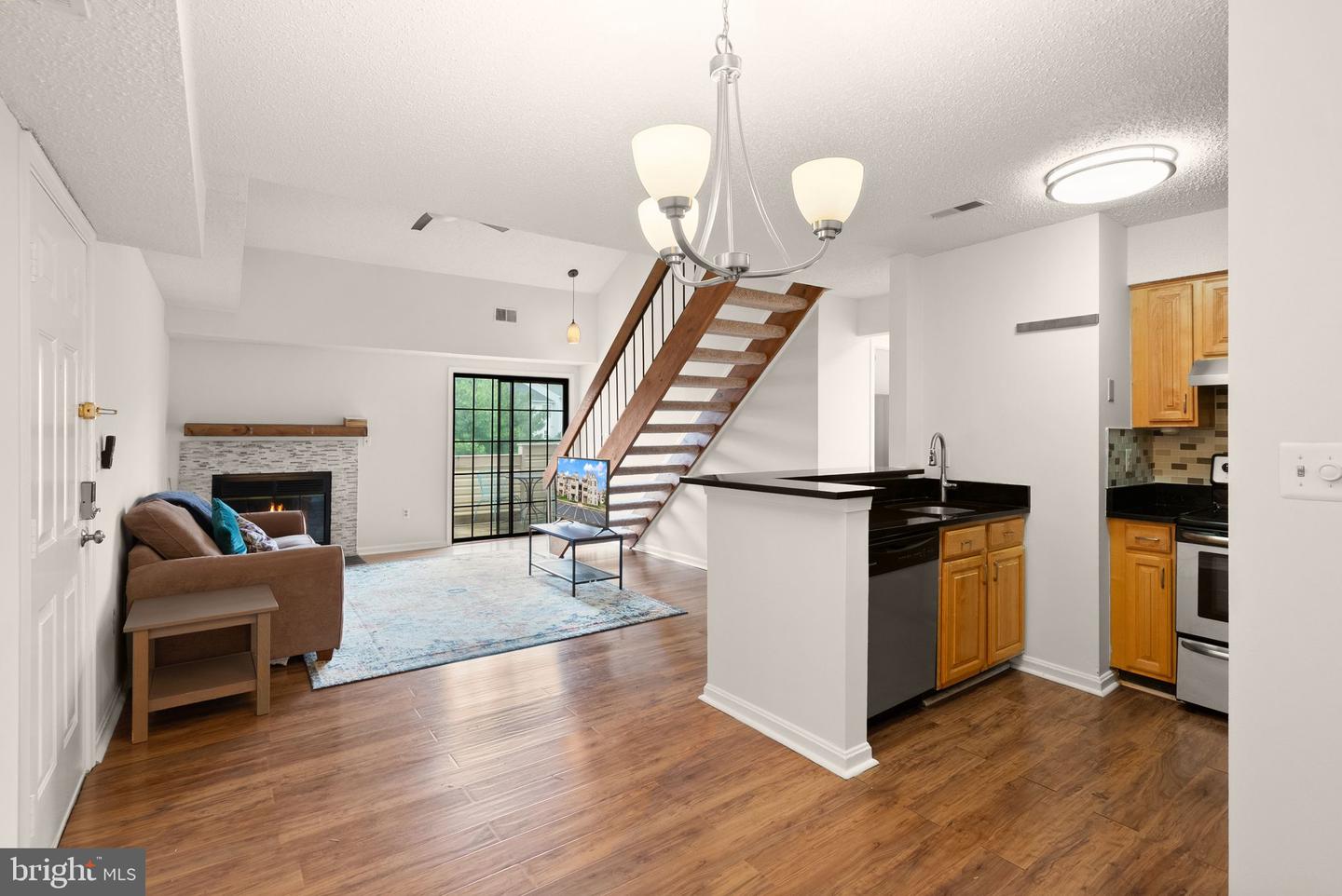 6955 Mary Caroline Cir #i Property Photo 1
