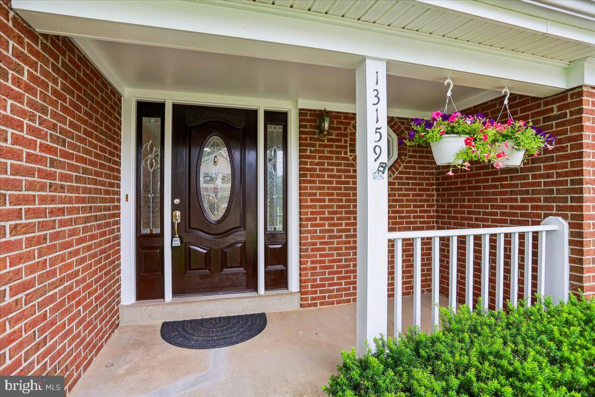 13159 Ladybank Ln Property Photo 7