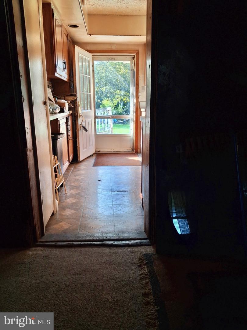 12115 Braddock Property Photo 8
