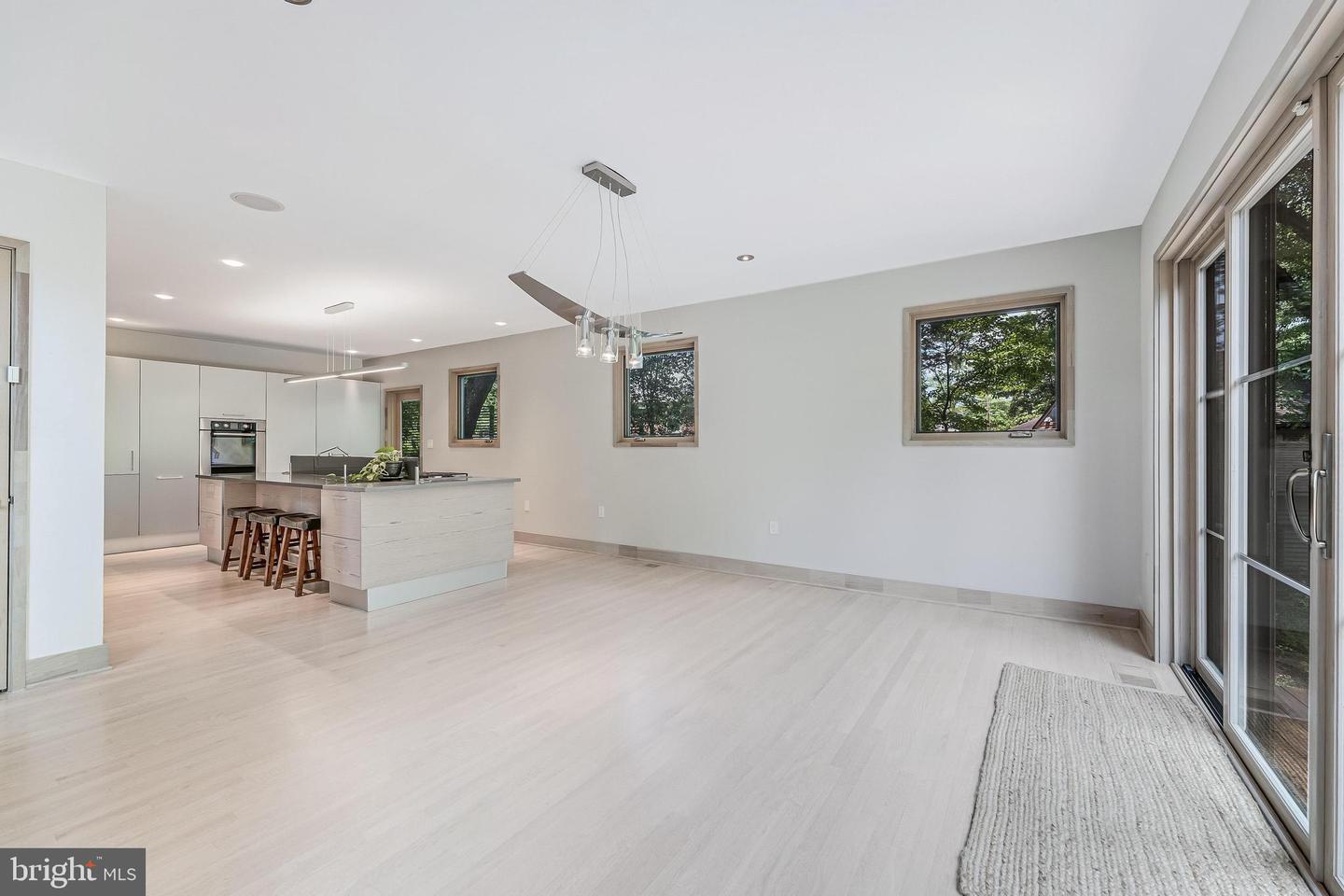1723 Melbourne Dr Property Photo 36