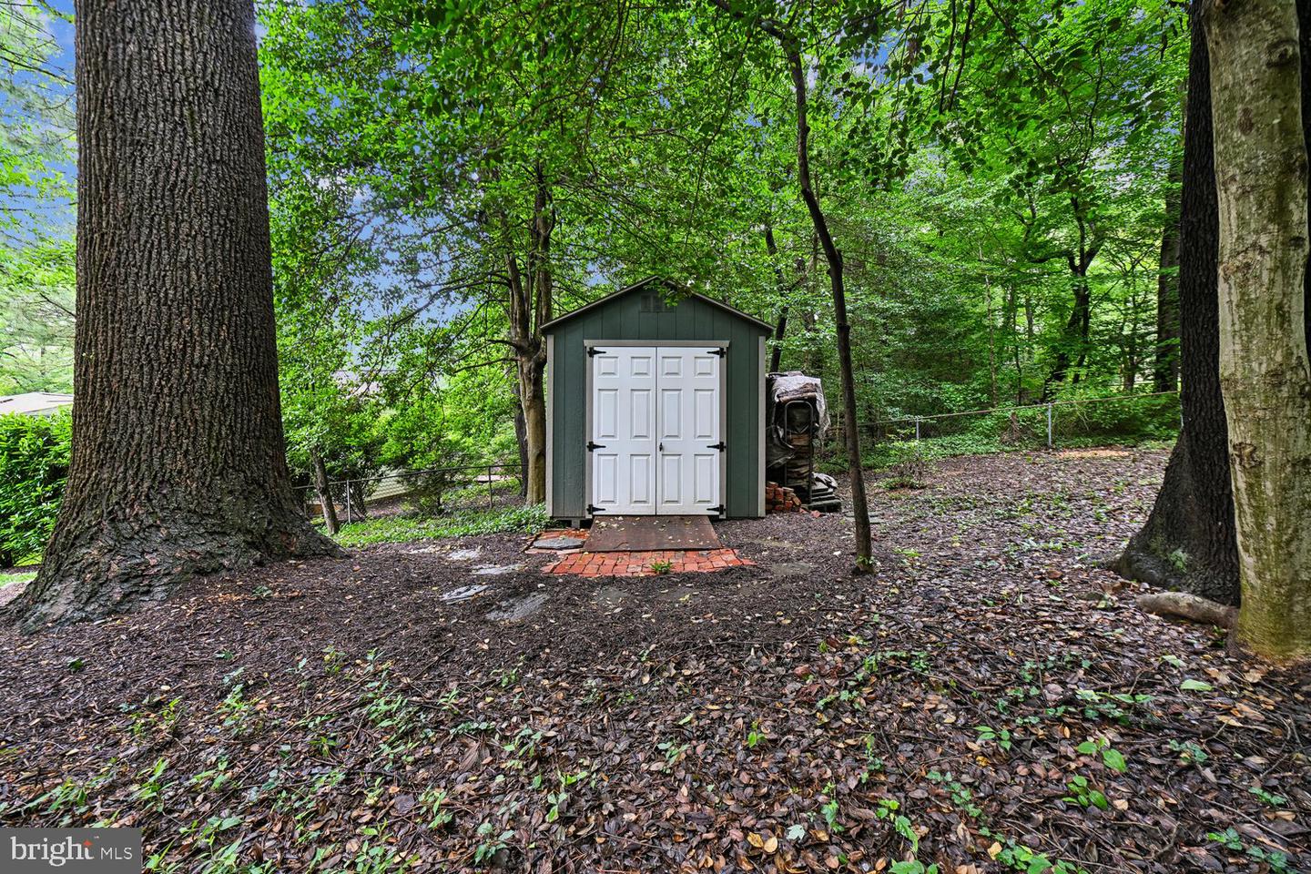 8324 The Midway Property Photo 45