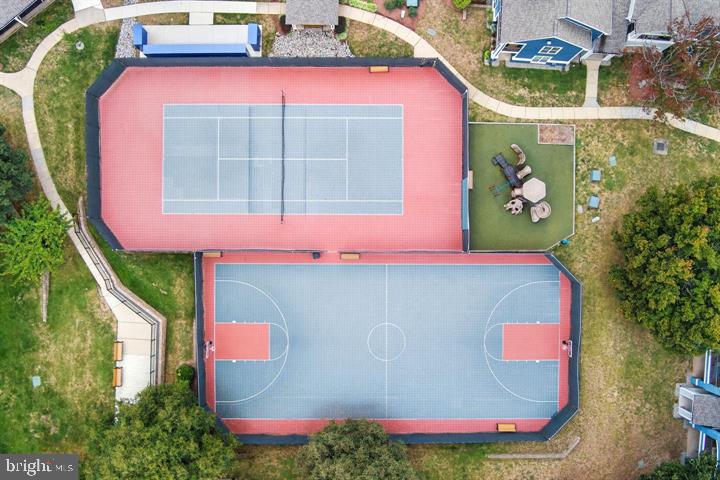 14300 Grape Holly Grv #24 Property Photo 21