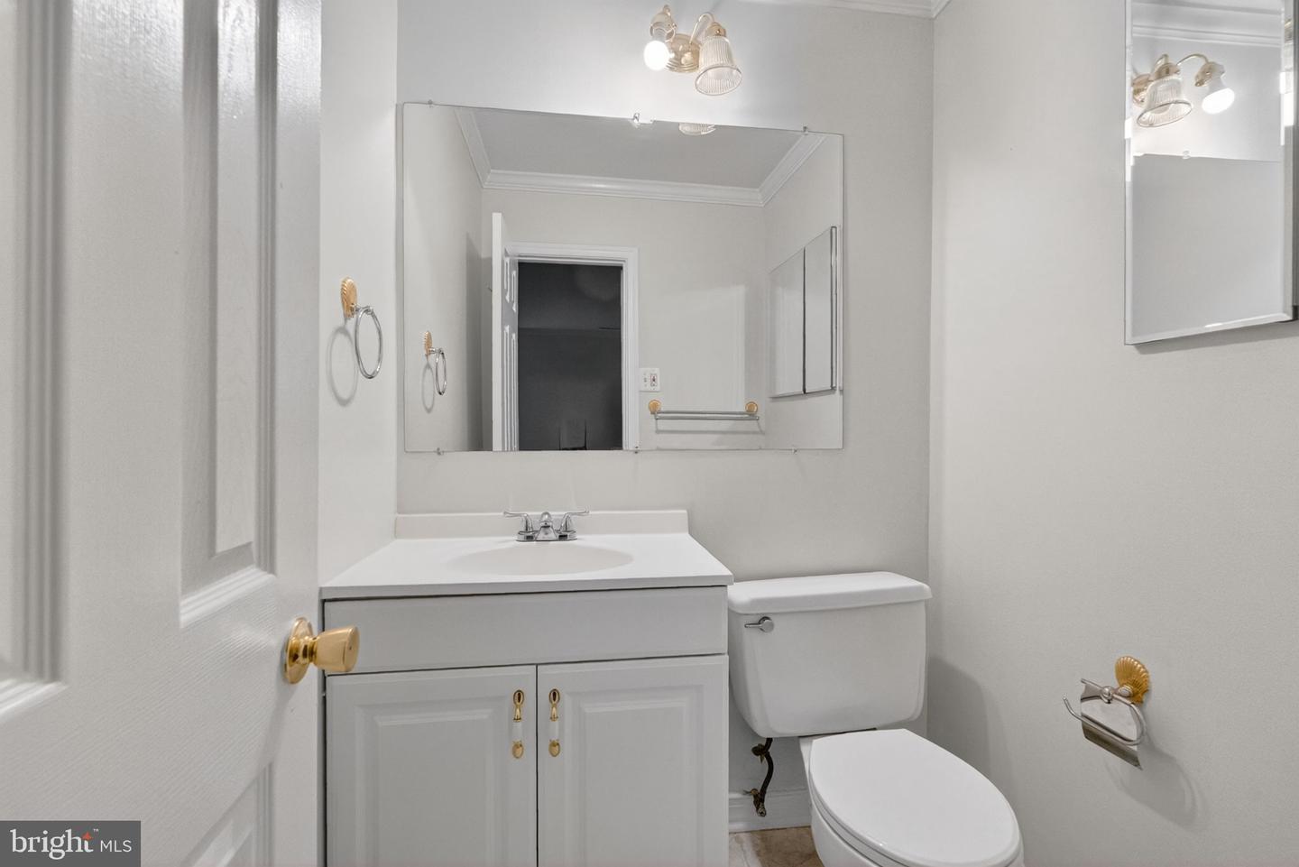 3330 Woodburn Village Dr #33 Property Photo 28